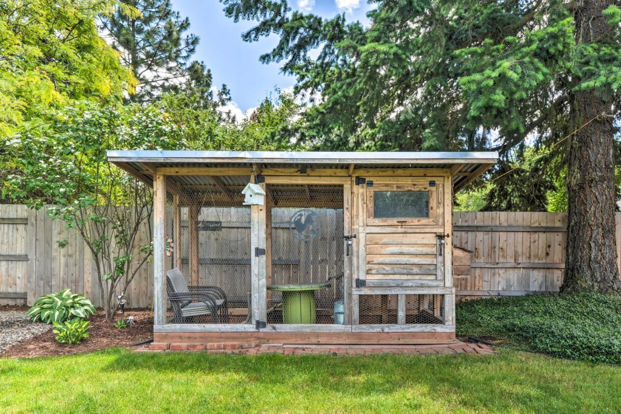 Central Medford Family Retreat With Large Yard! Buitenkant foto